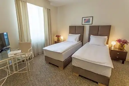 Mamaison Residence Izabella Budapest - 18