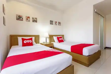 Super OYO 1096 Winner Inn - 12