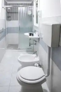 Vittoria Guest House - Salerno - 89