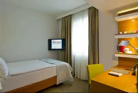 Divan Istanbul City - 5