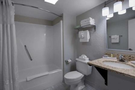 Dayton House Resort, BW Signature Collection - 101