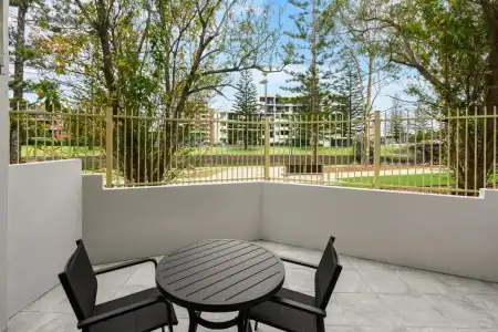 Palm Court Motor Inn - 30