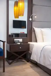 Hanoi Bonsella - 127
