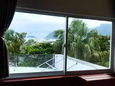 Con Son Island - 18
