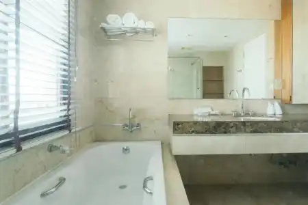 Thomson Residence - 176