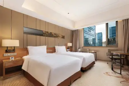 Holiday Inn Chengdu Oriental Plaza by IHG - 2