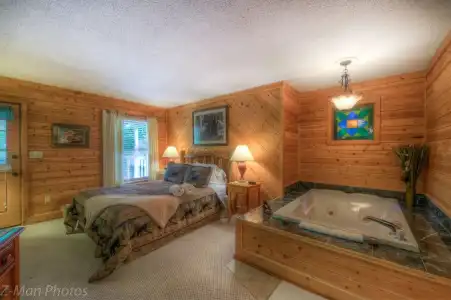 Blue Mountain Mist Country Inn & Spa - 83