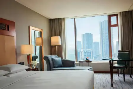 Renaissance Wuhan - 2