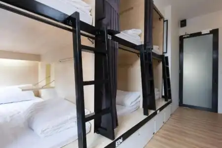 Lamurr Sukhumvit41 (Hostel) - 21