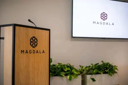 Magdala - 22