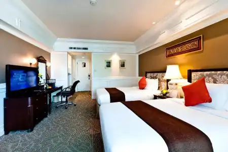 Royal Princess Larn Luang - 3