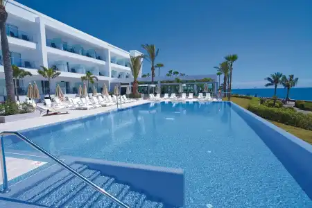 Riu Palace - 24