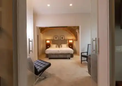 Donati Luxury Tower Suites - 25