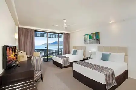 Rydges Esplanade Resort Cairns - 59