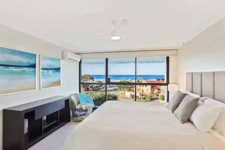 De Ville Apartments - 220