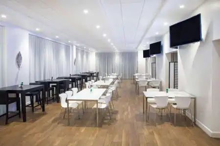 Ramada by Wyndham Venice Venezia - 12