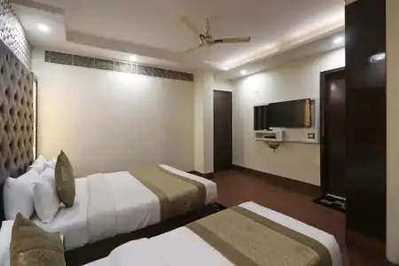 Mannat International by Mannat - 25