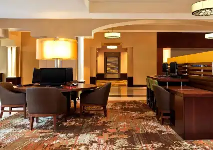Sheraton Suites Old Town Alexandria - 16