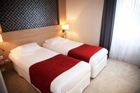 Kyriad Vannes Centre-Ville - 58