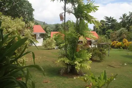Daniella's Bungalows - 7