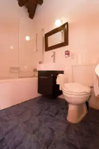 Linos Inn - 6