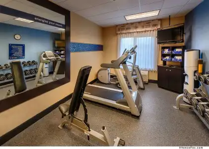 Hampton Inn & Suites Reno - 15