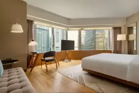 Renaissance Harbour View - 71