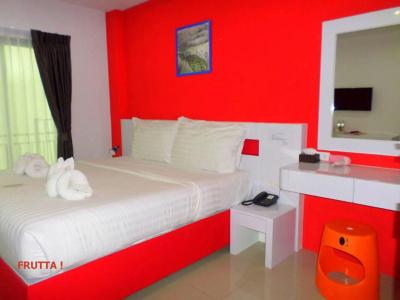 The Frutta Boutique Patong Beach - 2