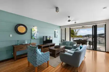 The Boathouse Apartments - 42