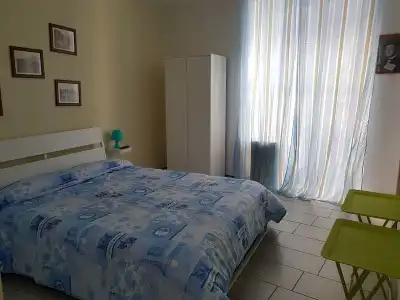 B&B 248 - 1