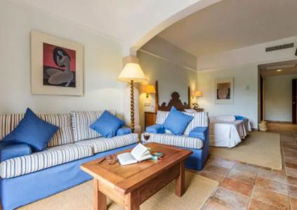 Cala Sant Vicenç - Adults Only + 16 - 26