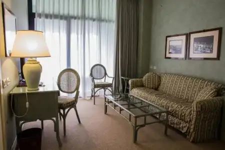 Grand Astoria - 81
