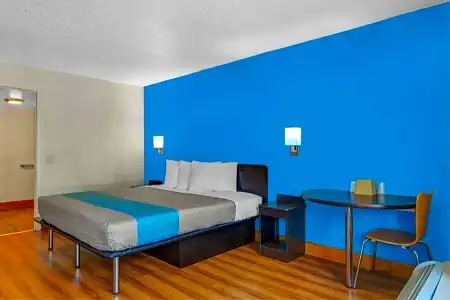 Motel 6 Atlanta, Ga - 83