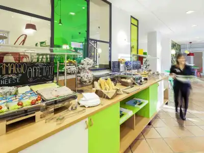 ibis Styles Napoli Garibaldi - 19