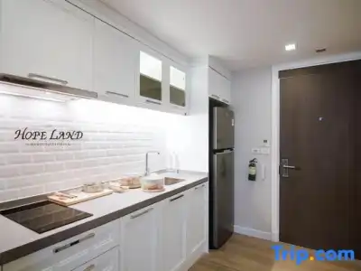 Hope Land Sukhumvit 8 - 122