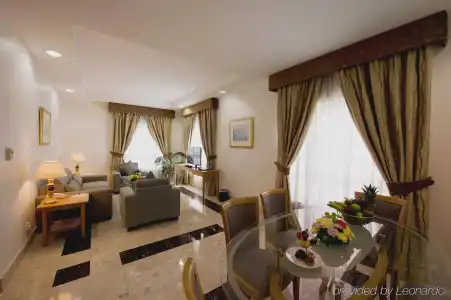 Al Bustan Centre & Residence - 12
