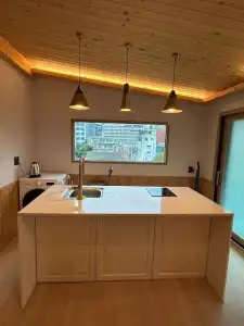 Seoul Station R Guesthouse - 166