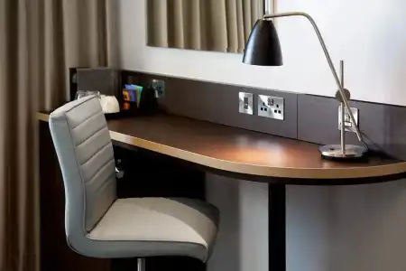 Premier Inn London Tower Bridge - 43