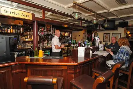 Lansdowne - 12