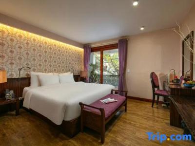 Oriental Suites & Spa - 104
