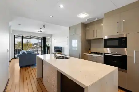 The Boathouse Apartments - 39