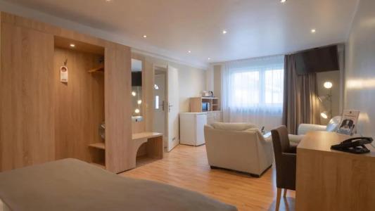 Hotel-Restaurant Barbarossahof - 47