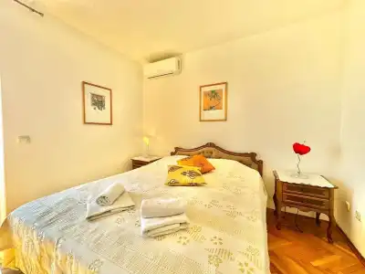 Sun Rose Apartments - 180