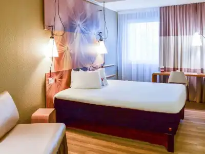 ibis Frankfurt Airport - 34
