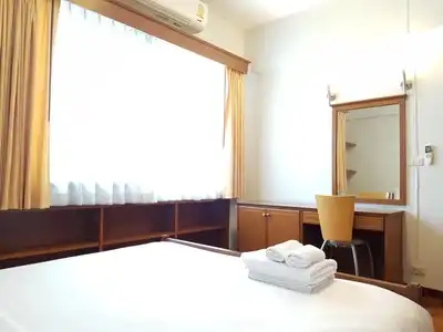 P.T. Court - 32
