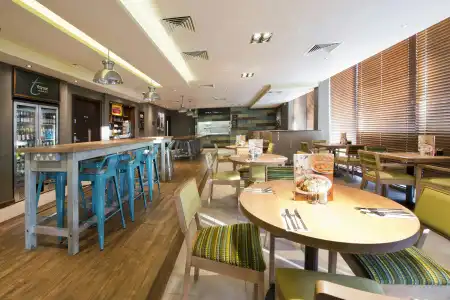 Premier Inn London Lewisham - 14