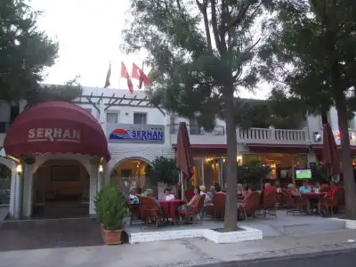 Serhan - 24