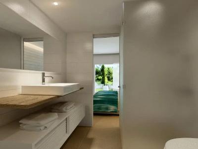 FERGUS Style Palmanova - Adults Only - 12