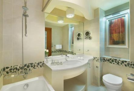 City Seasons Towers Bur Dubai - 47
