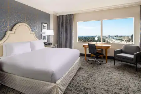 Hilton Dallas Lincoln Centre by the Galleria - 82